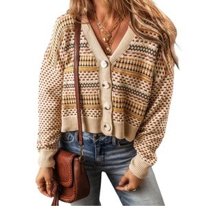 2043. Women's Beige Patterned Sweater